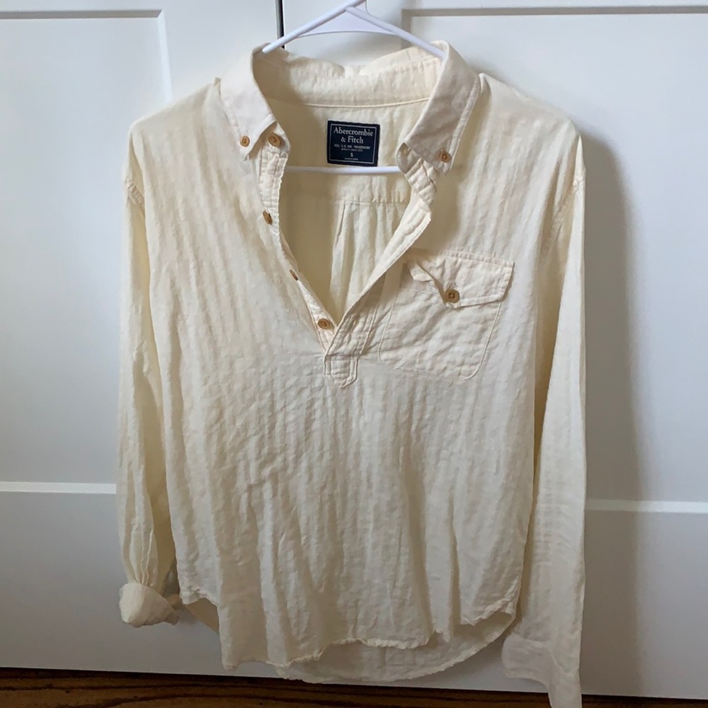 Mens pullover shirt
